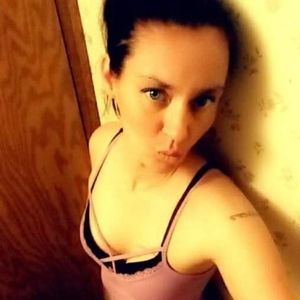 Meet your Posher, Candice